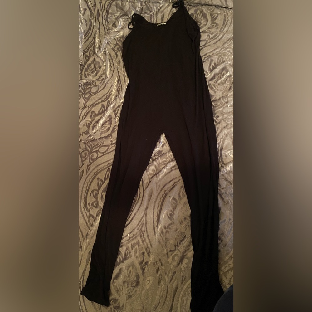 This is a plain black jumpsuit from fashionova